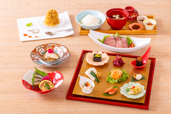 「象印食堂 東京店」の「姫会席」