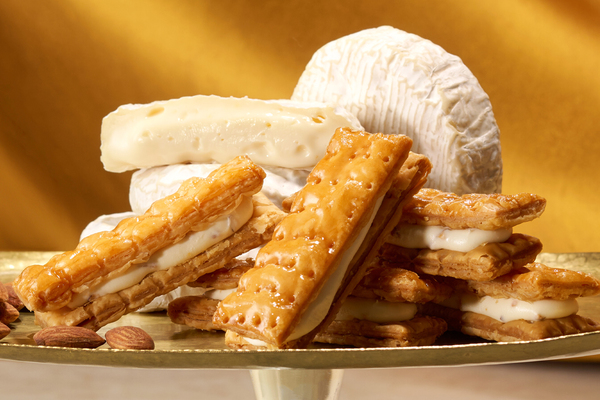 ミルフィユ〔カマンベール＆アーモンド〕