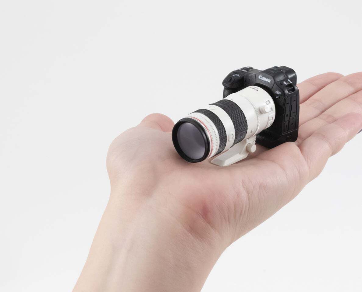 ASCII.jp：キヤノンの歴代名機が“ガシャポン”に！手のひらサイズの精巧