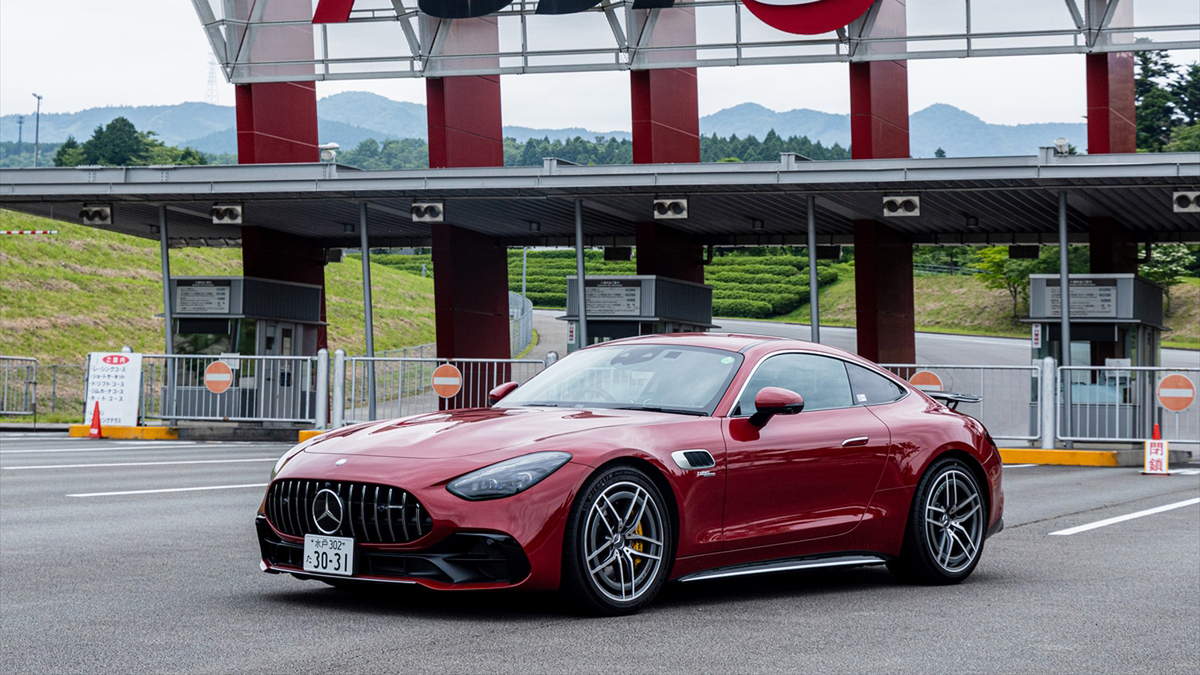 ASCII.jp：ポルシェ 911を凌駕？ 「Mercedes-AMG GT43」は後席と大容量