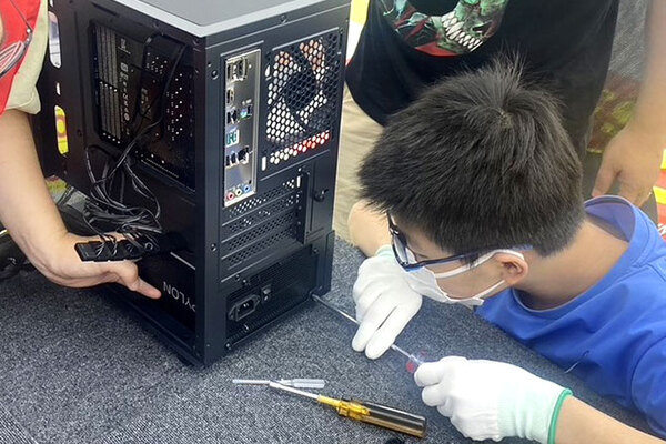 アプライド 自作パソコン組み立てイベント