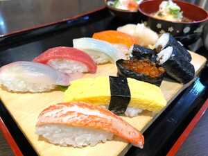 コスパ最高な寿司ランチに創業97年の洋菓子店、地元民愛されグルメが大正解だった！【小樽市の旅#2ーグルメ編】