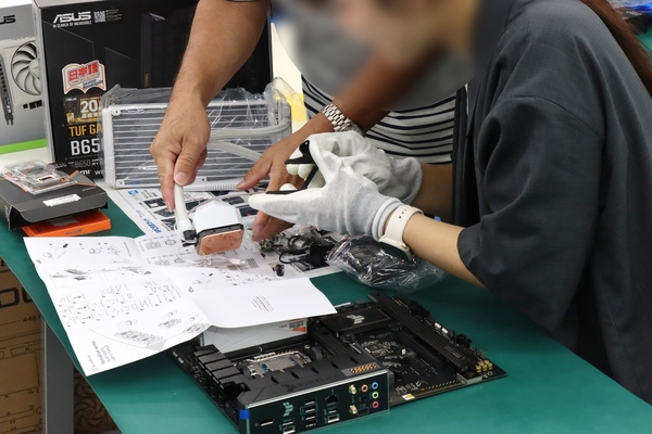 アプライド 自作パソコン組み立てイベント