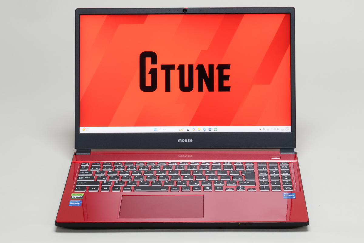 ASCII.jp：ここまで赤いノートPC見たことある？ マウスが作った