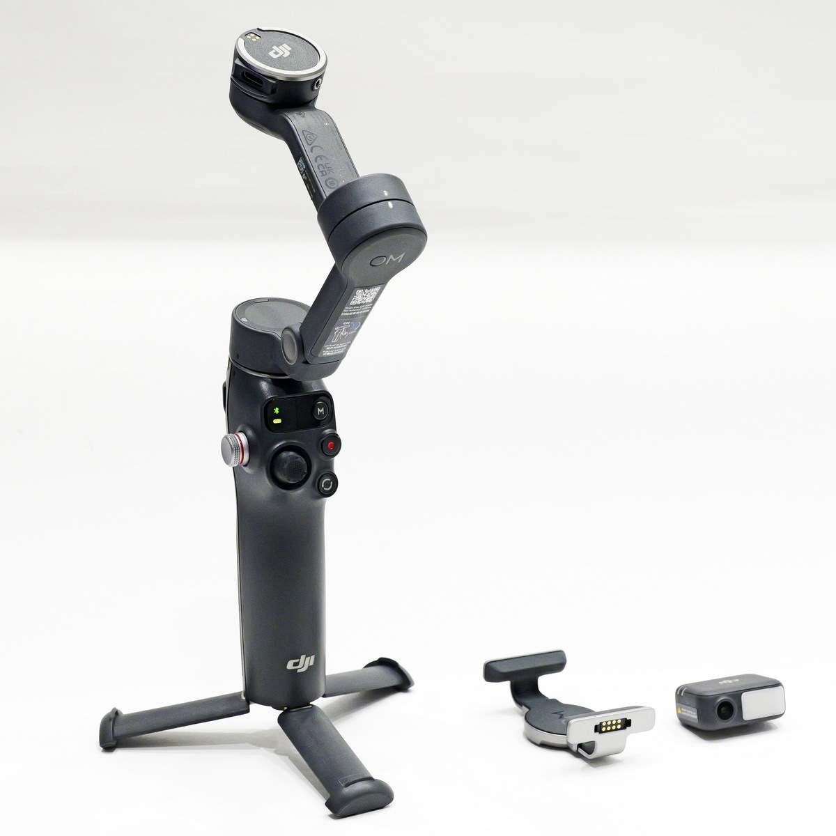 DJIが「Osmo Mobile 8」を発表