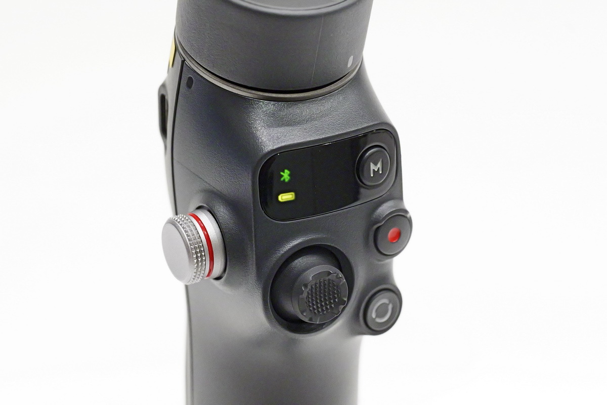 DJIが「Osmo Mobile 8」を発表