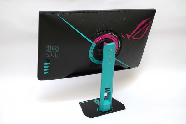 ASUS「ROG×初音ミク」エディション実機レビュー