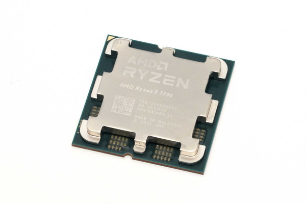 ASUS「ROG×初音ミク」エディション実機レビュー