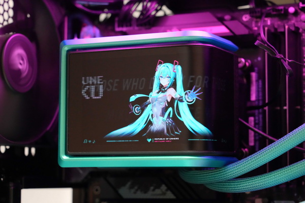 ASUS「ROG×初音ミク」エディション実機レビュー