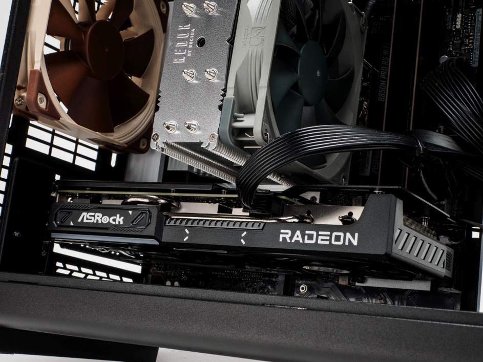 G-Master Spear Mini B850A