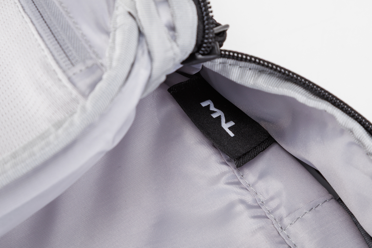 エレコム MNL CITY PACK LITE