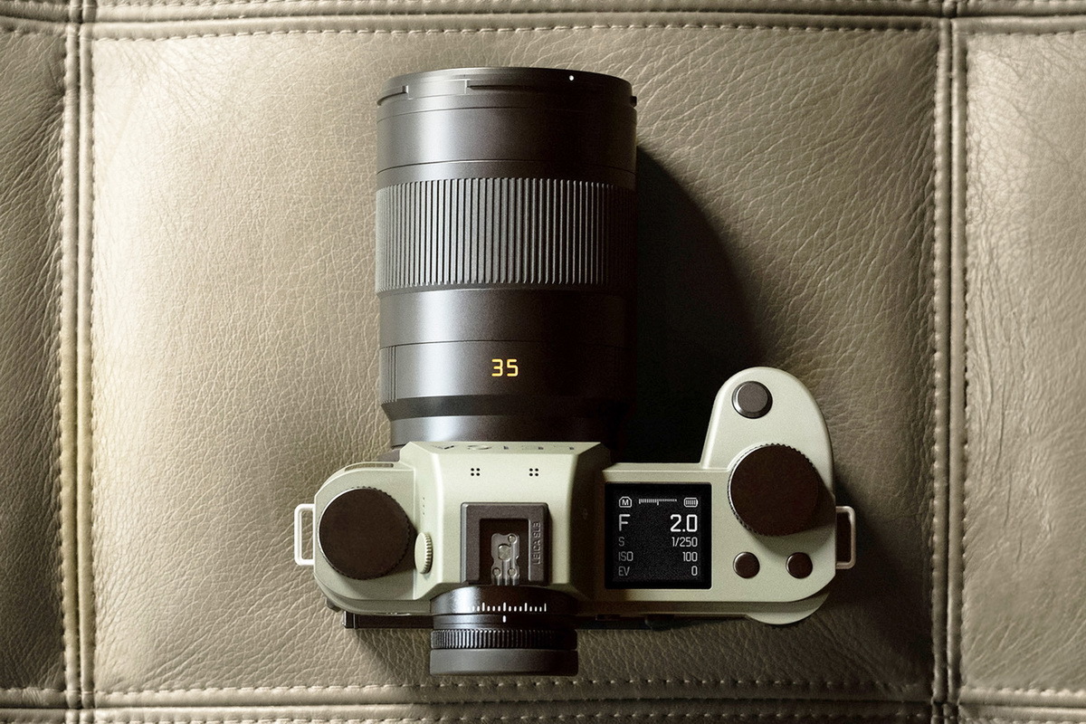 「ライカSL3 “Reporter”」を発表