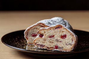 果物屋『水信』の贅沢シュトーレンが登場！クリスマスを盛り上げる限定スイーツ