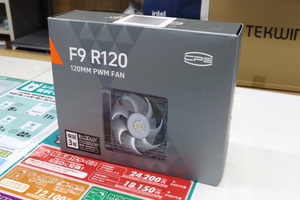 CPUクーラーで評価を高めているCPSの強力ケースファン「F9 R120」：ツクモLABI1なんば店