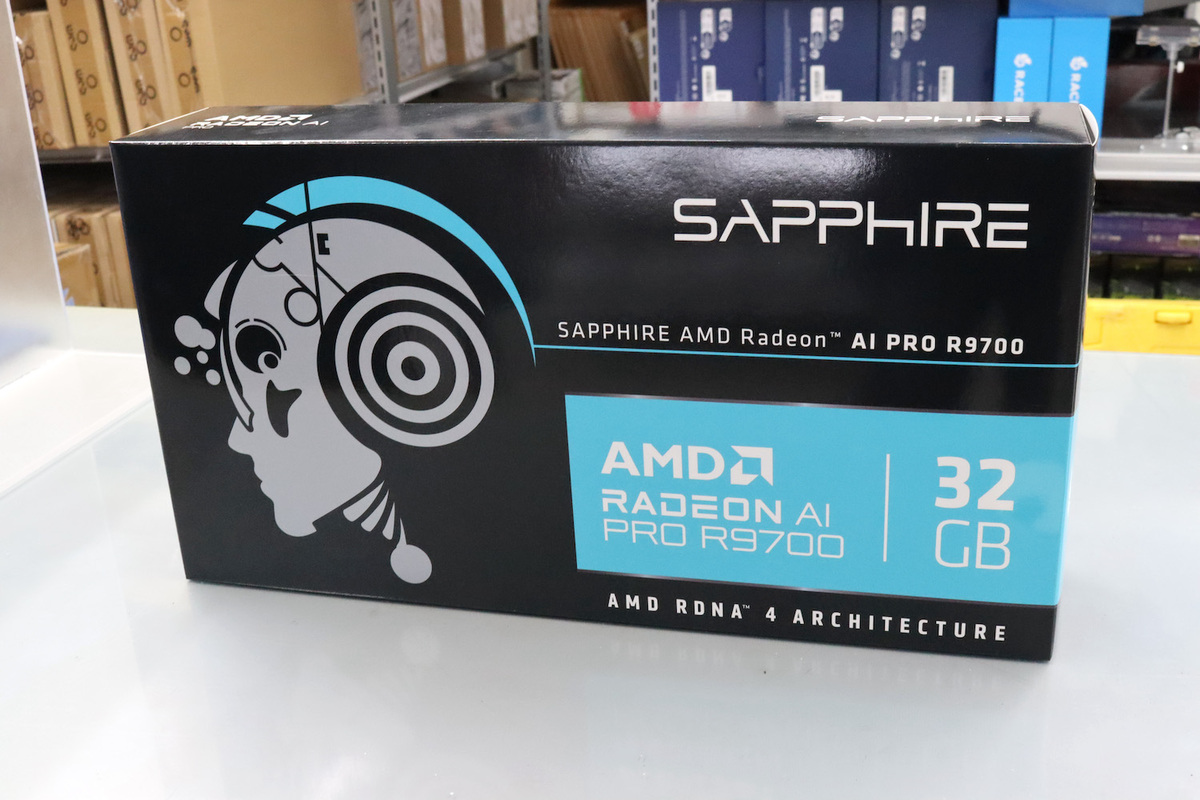 AMD RADEON AI PRO R9700 32G