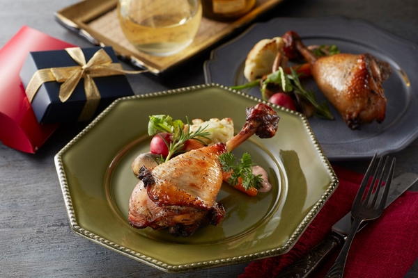 みつせ鶏骨付きローストチキン