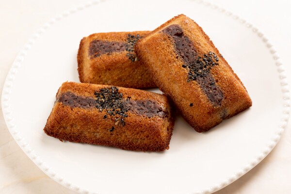 「THE FRONT ROOM」の「あんバターフィナンシェ」