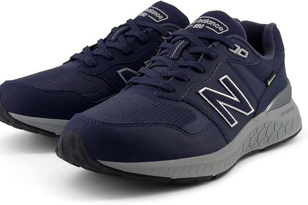 濡れない・疲れない”を両立した、ニューバランスのゴアテックス