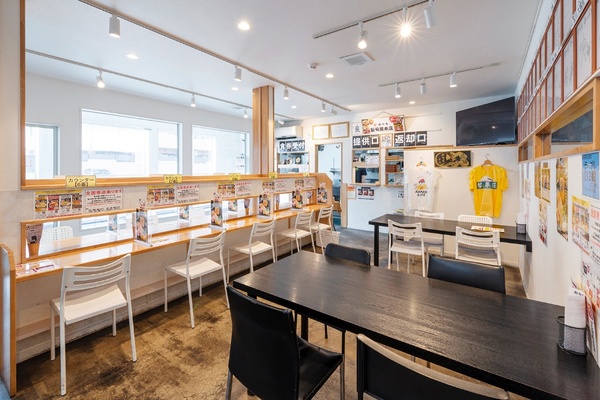 県内外のラーメンイベントに積極的に出店し、ファン層は年々広がっている
