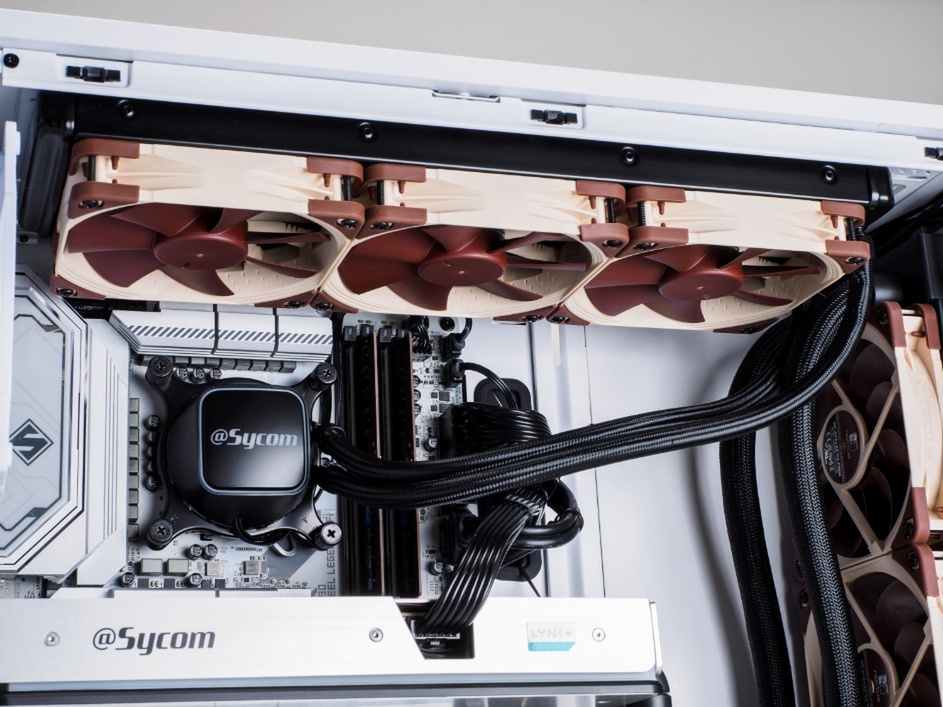 G-Master Hydro Extreme Z890i