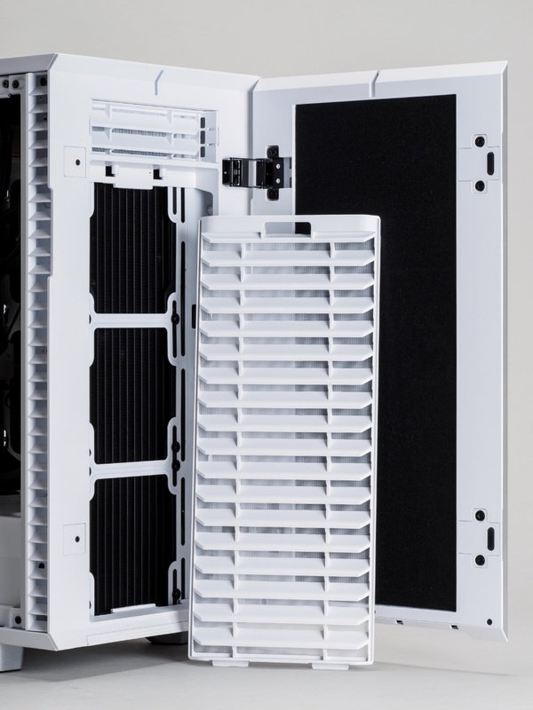 s*o様 【動作確認済み、留意事項あり】水冷 NVIDIA GeForce RT ASCII.jp：これが100万円超PCの性能だ！水冷RTX 5090を搭載する