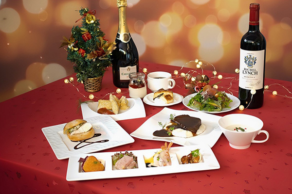 「東京レストランバス」のクリスマスメニュー