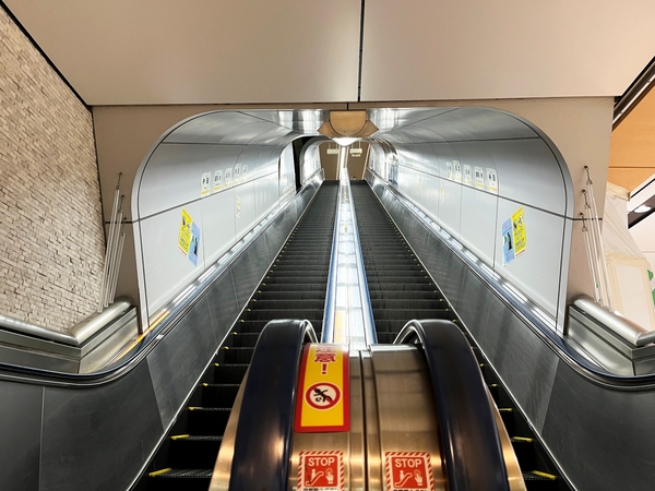 エスカレーター