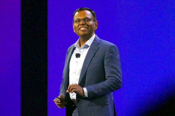 教えて、ほめて、注意して　AWSが考える「本番に強いAIエージェントの育て方」