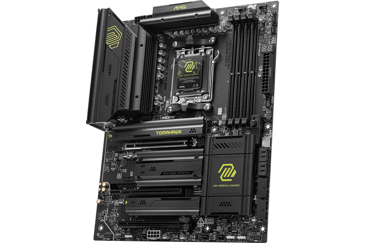 今月の自作PCレシピ】組みやすさで人気のケースで美しいPCを組む