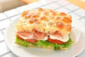 〔大阪・天王寺〕森ノ宮の人気店が2号店をオープン！フォカッチャ専門店「fochamo!」で気軽に本格サンドを楽しもう