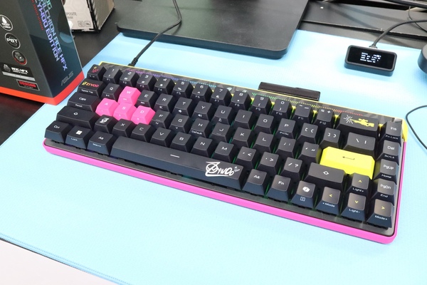 ROG Falchion Ace HFX ZywOo Edition