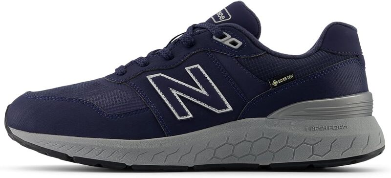 ゴアテックス】雨の日も快適！ニューバランス「MW880G GORE-TEX」が14