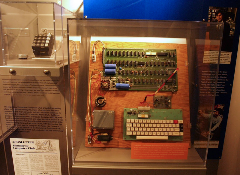 マイコン誕生50周年の最後に「Apple 1」と『Yoのけそうぶみ』が