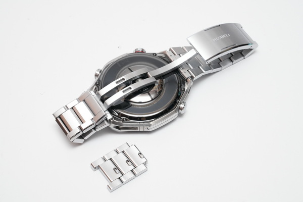 「HUAWEI WATCH Ultimate 2」実機レビュー