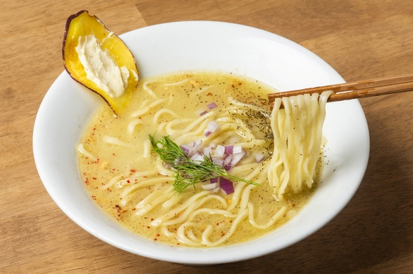 「さつまいもラーメン」(990円)