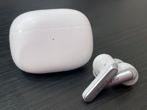 【2025年マイベストガジェット】初心者にオススメ！ 高コスパイヤフォン「EarFun Air 2」