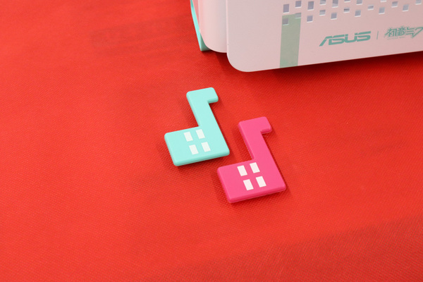 ASUS A23 Hatsune Miku Edition