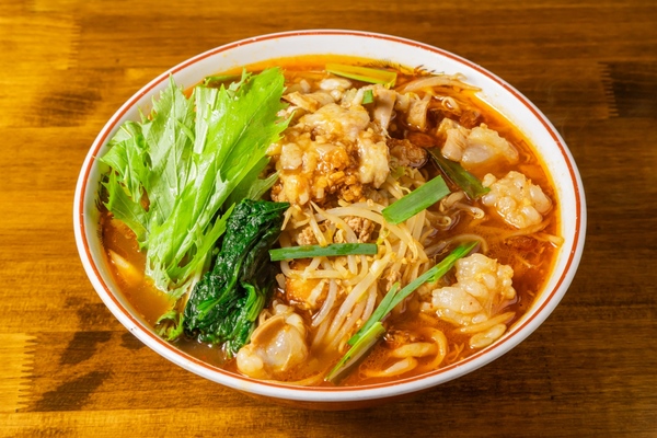 「超スタホル拉麺」(1300円)