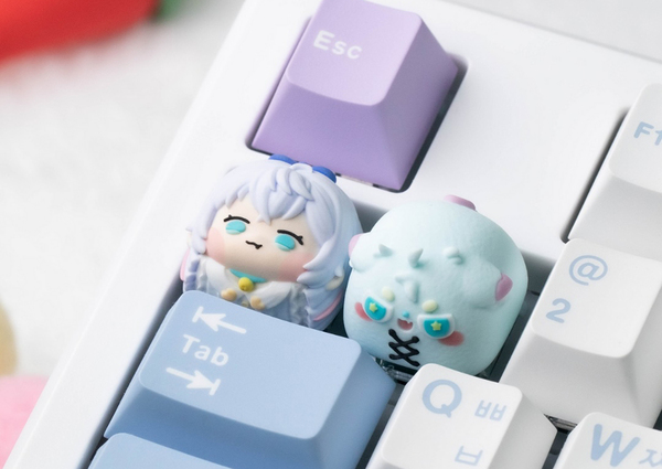 カグラナナ限定コラボキーキャップが受注開始、DELLAKEYの職人による