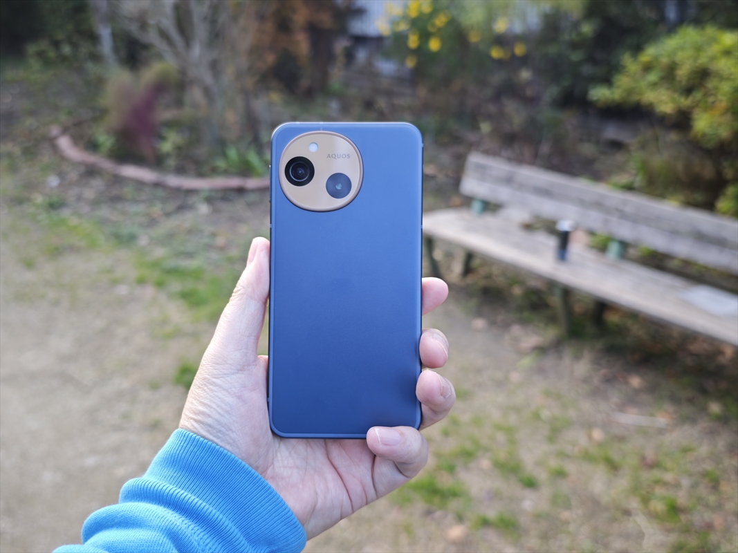スマホは6万円のこれで十分です」確かにそう言える「AQUOS sense10」