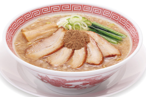 幸楽苑「魚介とんこつらーめん」は150円お得なセットも用意！“追い節粉”もできちゃう