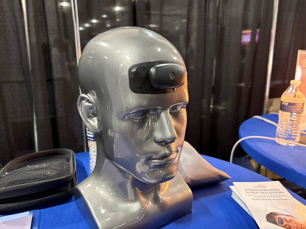 眠り、子育て、転倒予防まで。気づかないうちに支えるデジタルヘルス