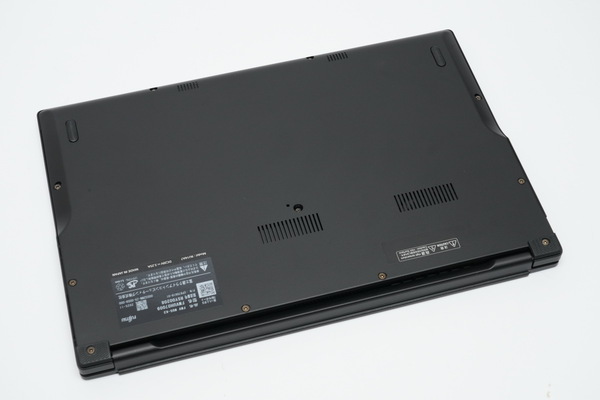 「FMV Zero」(WU5-K3)実機レビュー