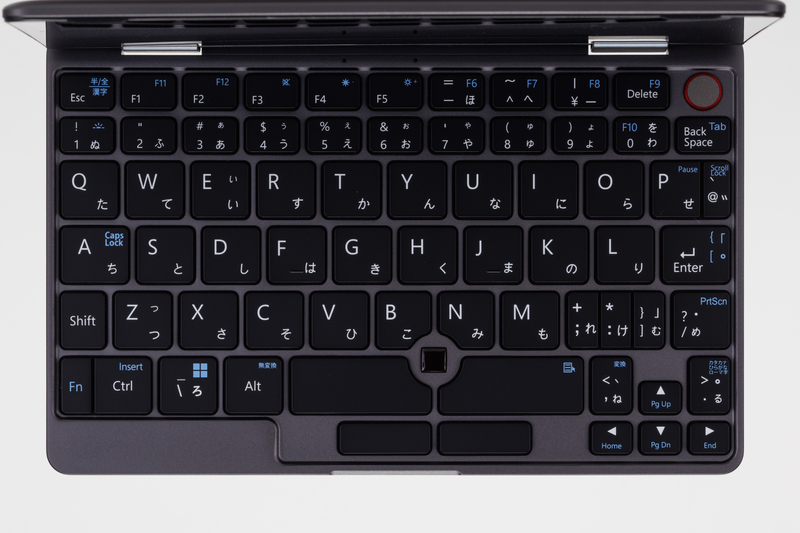 Core i3搭載の8型ミニパソが7万円弱!?謎メーカーの小型ノートPCが