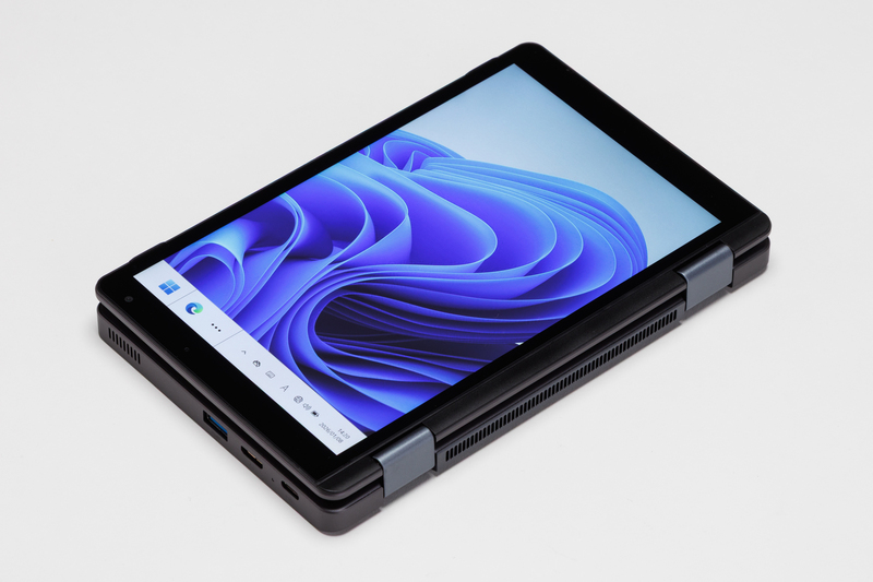 Core i3搭載の8型ミニパソが7万円弱!?謎メーカーの小型ノートPCが