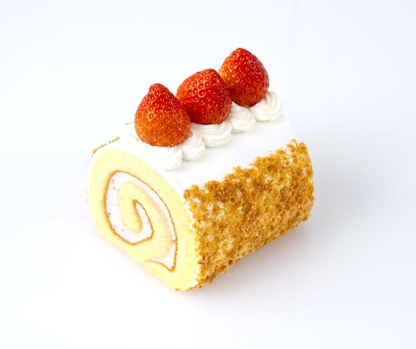 苺のロールケーキ