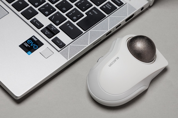 エレコム bitra USB無線/Bluetoothトラックボール