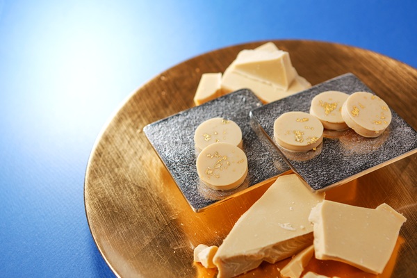 「ショコラティエ パレドオール」の「パレドオール ブラン」