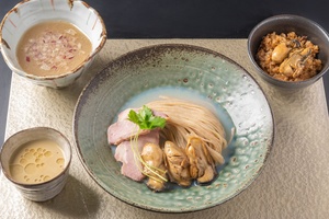 カキの濃厚な旨味たっぷり♪静岡の人気店「麺屋さすけ本店」から2種のつけ汁で味わう贅沢つけ麺が登場 クッキング！