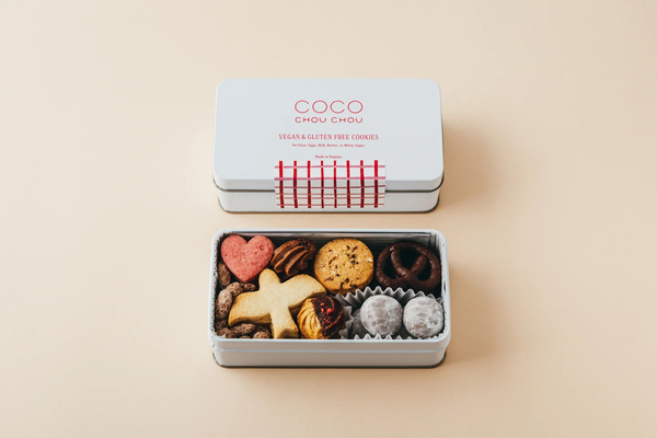 つばめとハートのクッキー缶